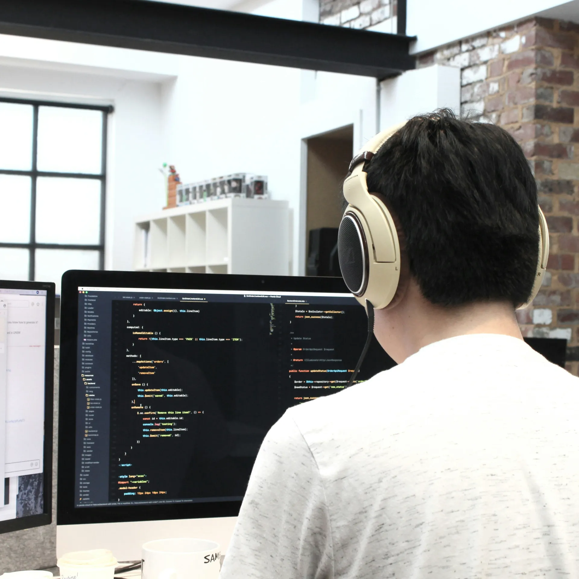 How much does it cost to develop custom software in 2026?